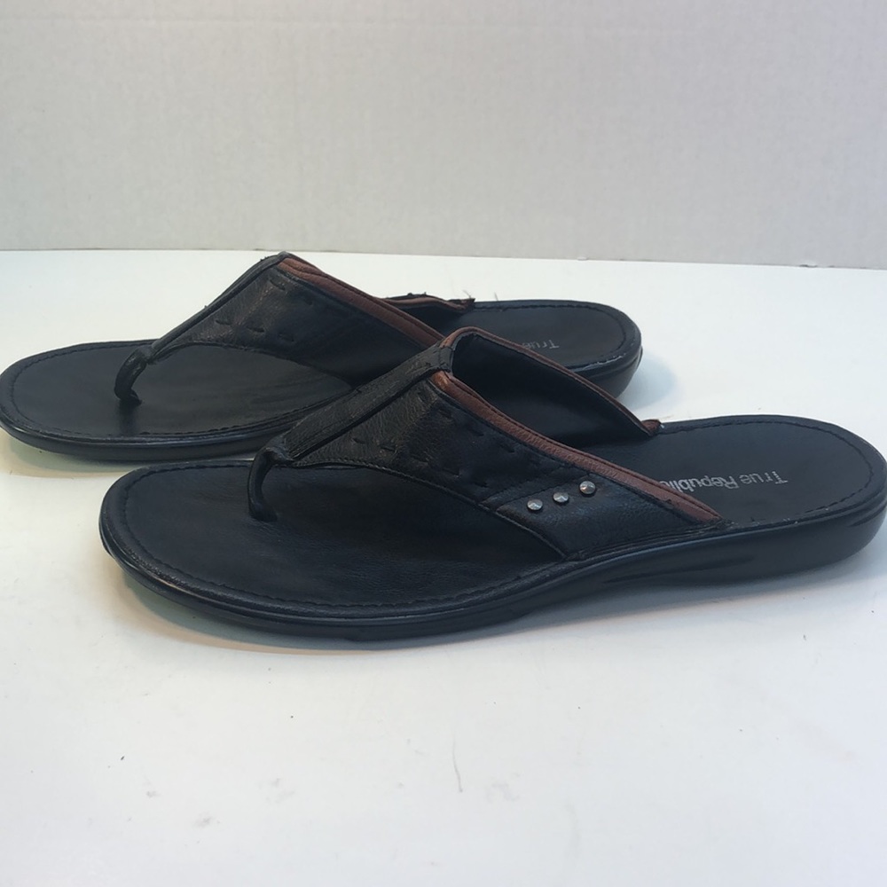 True Republic Black Leather Thong FlipFlops